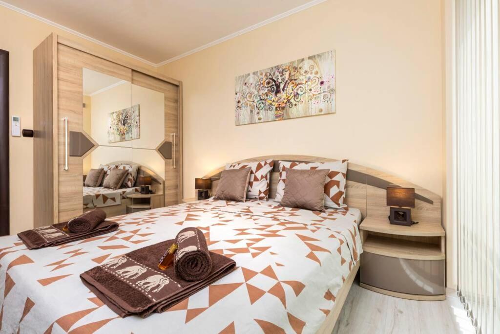 Cozy New Apartment 'Casa Vacanza ' ✵ Top Center ✵ Plovdiv Luaran gambar